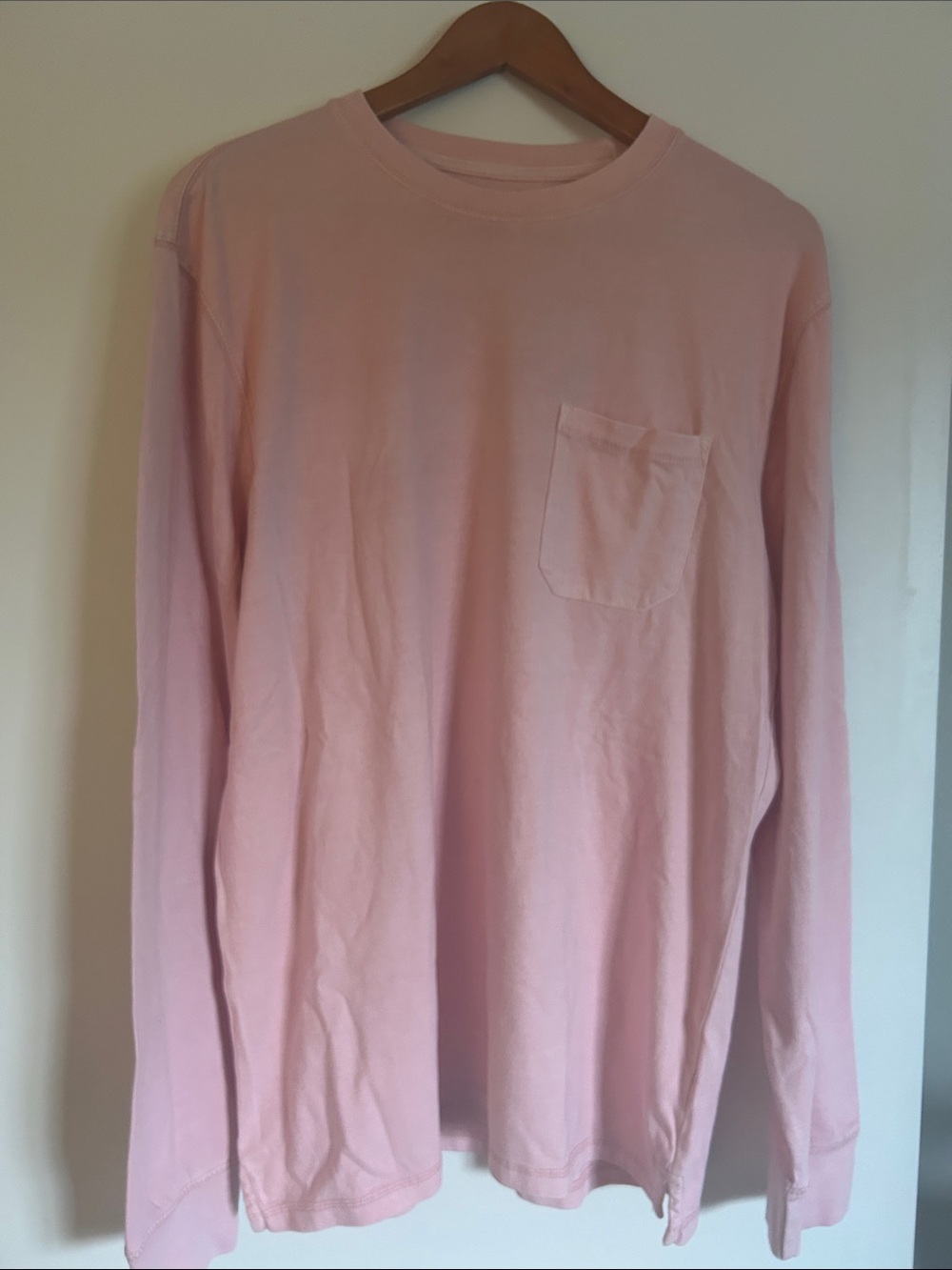 Classic Long Sleeve Pocket Tee in Pale Pink